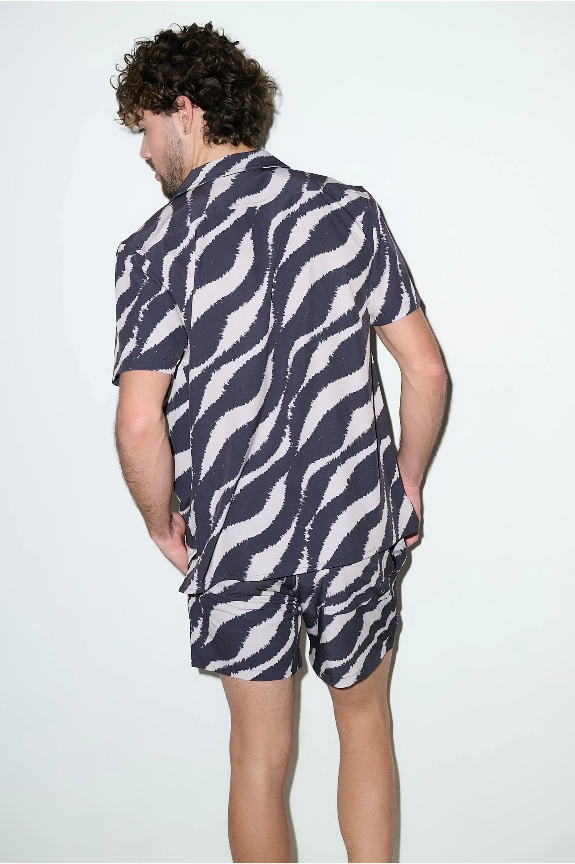 Saint Tropez Cabana Set Black Wave - PLAYALUXE